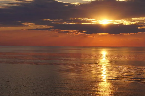 Zonsondergang Wolga Rivier Stad Van Yaroslavl — Stockfoto