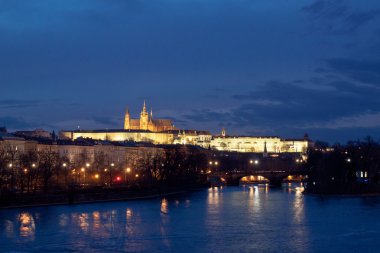 Çek Cumhuriyeti'nin başkenti Prag olduğunu