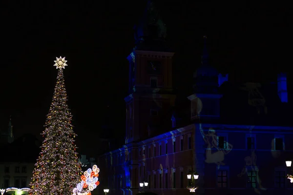 Christmas tree with glowing lights — Stock Photo, Image