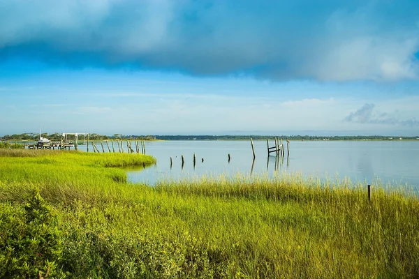 Smaragdküste auf der smaragdgrünen Insel — Stockfoto