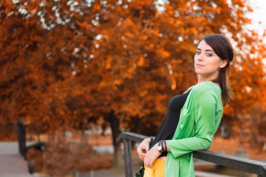 güzel bir kız ceket