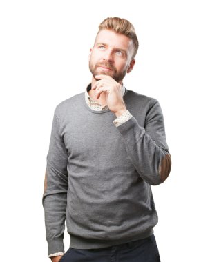 endişeli ifade ile sarışın adam