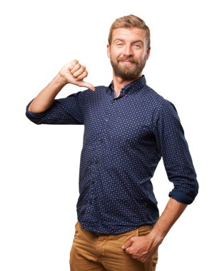 mutlu ifade ile sarışın iş adamı