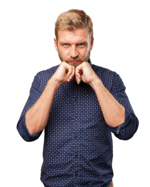 mutlu ifade ile sarışın iş adamı