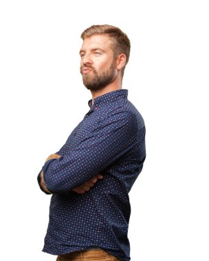 mutlu ifade ile sarışın iş adamı