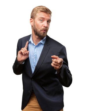 mutlu ifade ile sarışın iş adamı