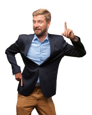 mutlu ifade ile sarışın iş adamı