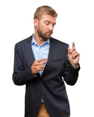 mutlu ifade ile sarışın iş adamı