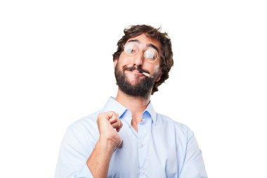 deli adam ifade ile sigara içiyor