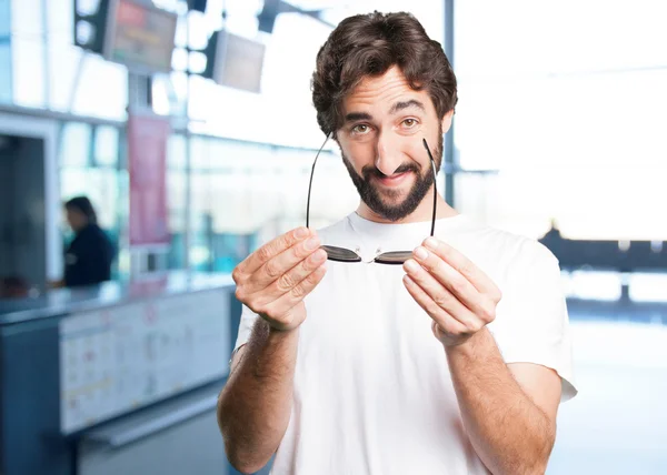 Giovane uomo divertente con gli occhiali — Foto Stock