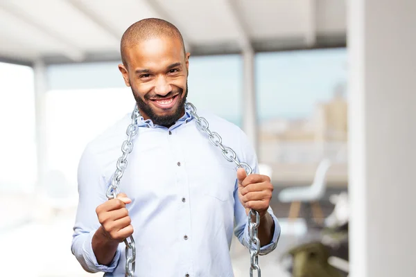 Zwarte man met ijzeren ketting — Stockfoto