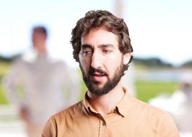 komik ifade ile çılgın adam