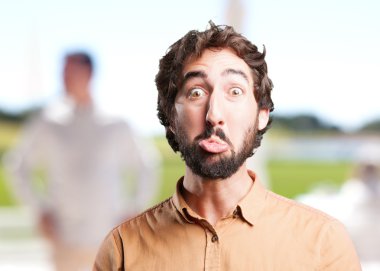 komik ifade ile çılgın adam