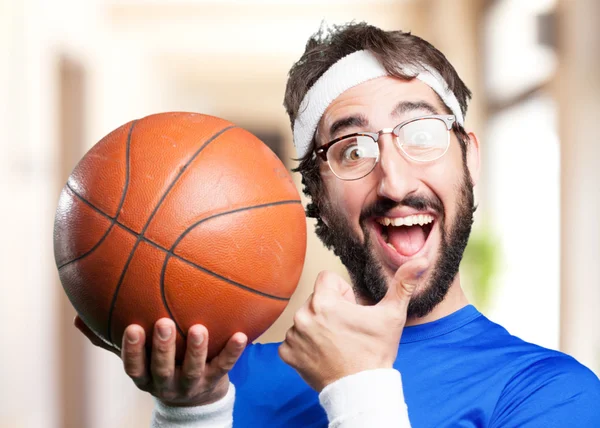 Crazy sport man met basketbal — Stockfoto