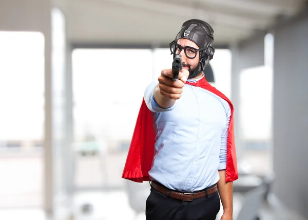 Loco héroe hombre con pistola — Foto de Stock