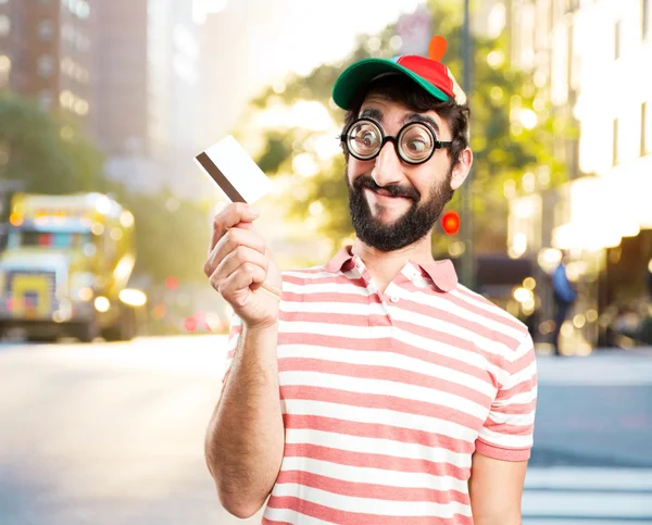 Narr verrückter Mann mit Kreditkarte — Stockfoto