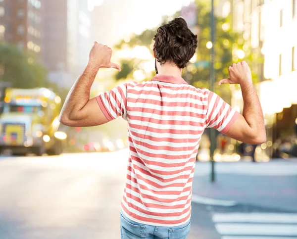 Tolo louco homem com expressão feliz — Fotografia de Stock