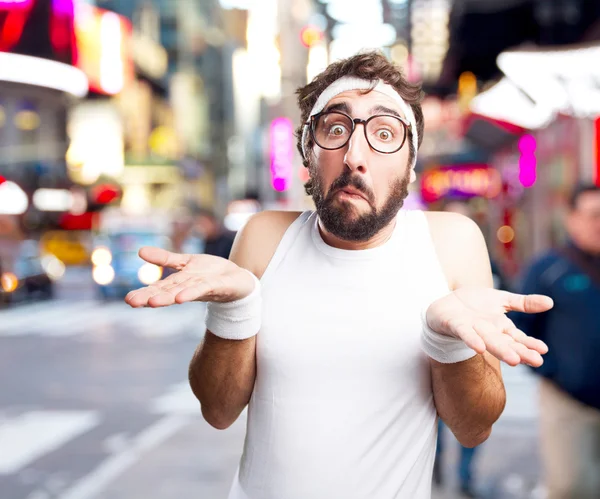 Deportista loco con expresión preocupada — Foto de Stock