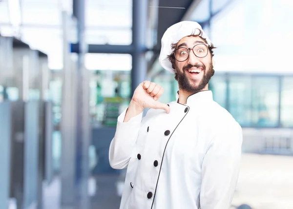 Gekke chef-kok met gelukkig expressie — Stockfoto
