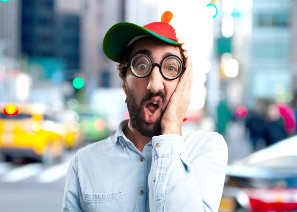 Joven loco con expresión sorprendida — Foto de Stock