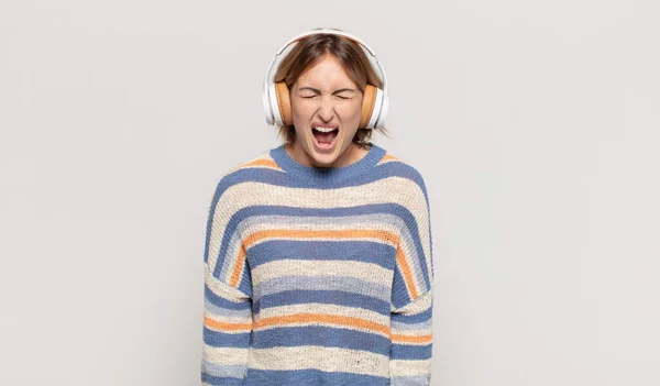 Young Blonde Woman Shouting Aggressively Looking Very Angry Frustrated Outraged — Stock Photo, Image