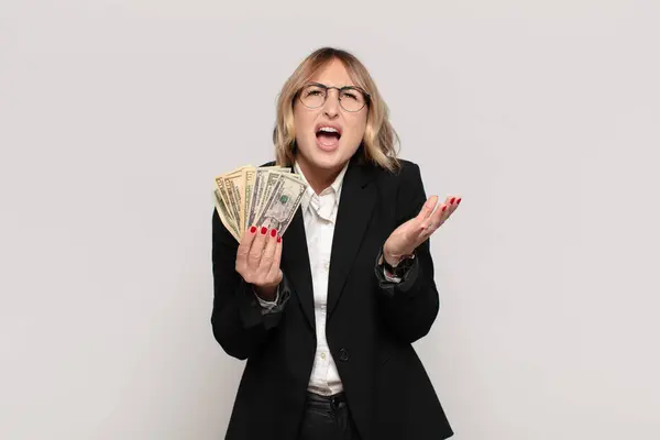 Young Blonde Woman Looking Desperate Frustrated Stressed Unhappy Annoyed Shouting — Stock Photo, Image