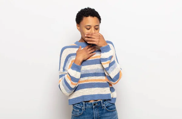 Afro Young Black Woman Feeling Ill Sore Throat Flu Symptoms — Stock Photo, Image