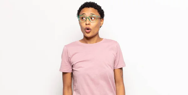 Afro Young Black Woman Feeling Shocked Happy Amazed Surprised Looking — Stock Photo, Image