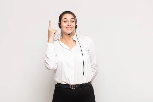 Young Blonde Woman Feeling Happy Excited Genius Realizing Idea Cheerfully — Stock Photo, Image