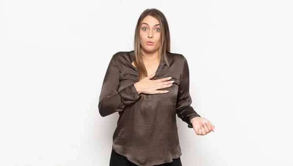 Young Blonde Woman Feeling Shocked Surprised Smiling Taking Hand Heart — Stock Photo, Image