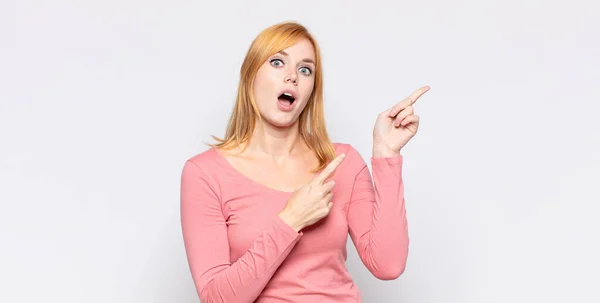 Red Head Pretty Woman Feeling Joyful Surprised Smiling Shocked Expression — Stock Photo, Image