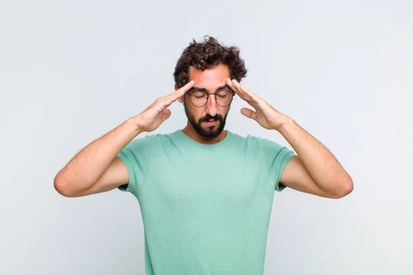 Young Bearded Man Looking Concentrated Thoughtful Inspired Brainstorming Imagining Hands — Stock Photo, Image