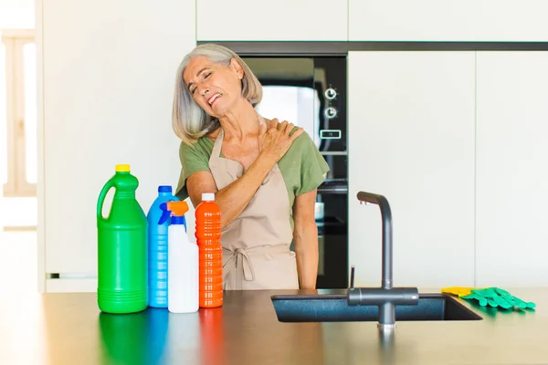 Medelålders Kvinna Som Känner Sig Trött Stressad Ängslig Frustrerad Och — Stockfoto