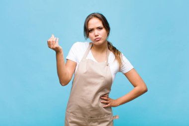 Genç İspanyol kadın kapiş ya da para hareketi yapıyor, sana borçlarını ödemeni söylüyor.!