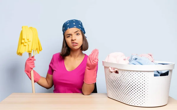 Donna Ispanica Fare Capice Gesto Denaro Che Dice Pagare Debiti — Foto Stock