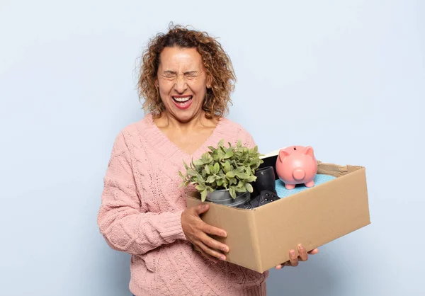 Spaanse Middelbare Leeftijd Vrouw Schreeuwen Agressief Kijken Erg Boos Gefrustreerd — Stockfoto