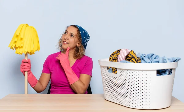 Hispanic Middle Age Woman Smiling Happily Daydreaming Doubting Looking Side — Stock Photo, Image