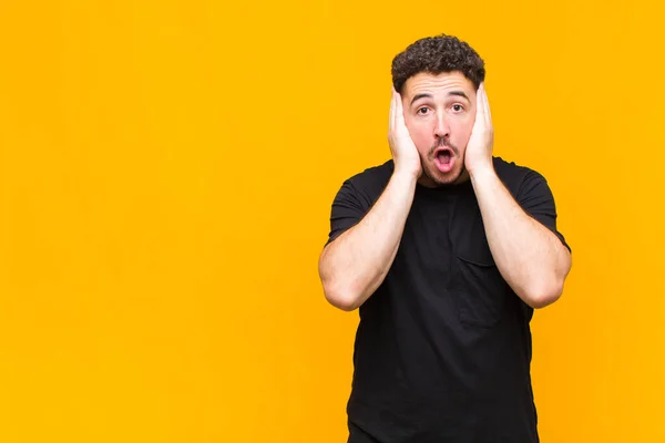 Young Man Looking Unpleasantly Shocked Scared Worried Mouth Wide Open — Stock Photo, Image