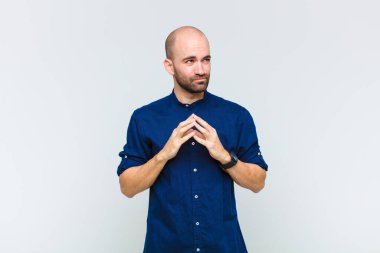 Kel adam entrikacı ve komplocu, hilekar ve hileci, kurnaz ve ihanet