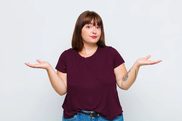 Overweight Woman Feeling Puzzled Confused Unsure Correct Answer Decision Trying — Stock Photo, Image