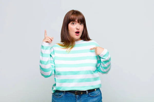 Overweight Woman Feeling Proud Surprised Pointing Self Confidently Feeling Successful — Stock Photo, Image