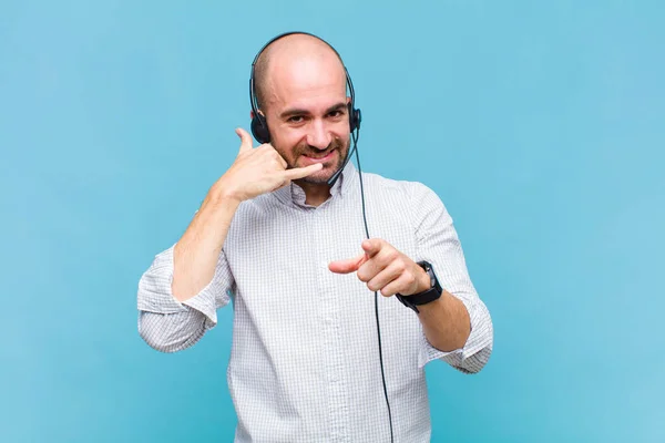 Bald Man Smiling Cheerfully Pointing Camera While Making Call You — Stock Photo, Image