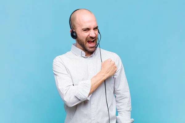 Skallig Man Känner Sig Glad Positiv Och Framgångsrik Motiverad När — Stockfoto