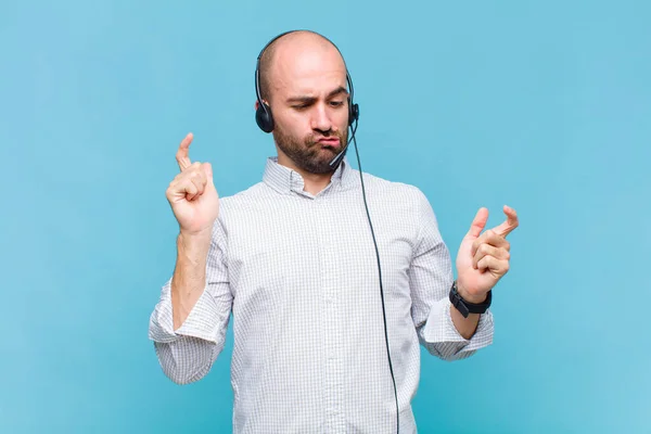 Bald Man Shrugging Dumb Crazy Confused Puzzled Expression Feeling Annoyed — 图库照片