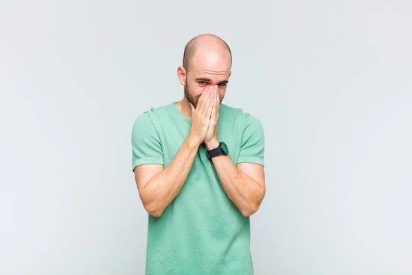Bald Man Feeling Worried Hopeful Religious Praying Faithfully Palms Pressed — Stock Photo, Image