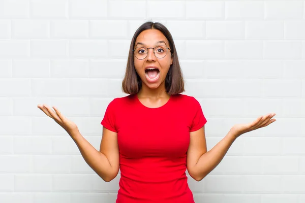 Latin Woman Feeling Happy Excited Surprised Shocked Smiling Astonished Something — Stock Photo, Image