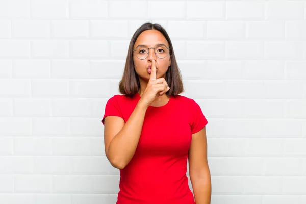 Latin Woman Looking Serious Cross Finger Pressed Lips Demanding Silence — Stock Photo, Image