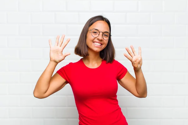 Latin Woman Smiling Looking Friendly Showing Number Nine Ninth Hand — Stock Photo, Image