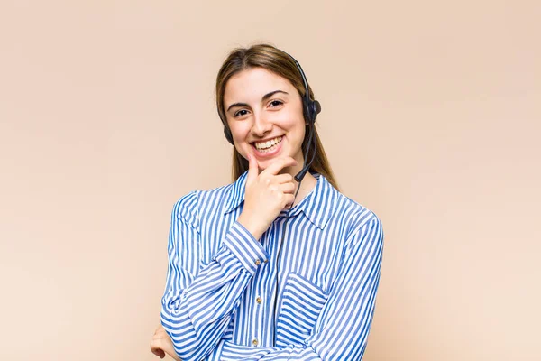 Blonde Pretty Woman Smiling Happy Confident Expression Hand Chin Wondering — Stock Photo, Image