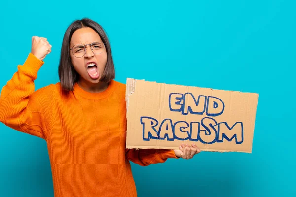 Young Latin Woman End Racism Concept — Stock Photo, Image